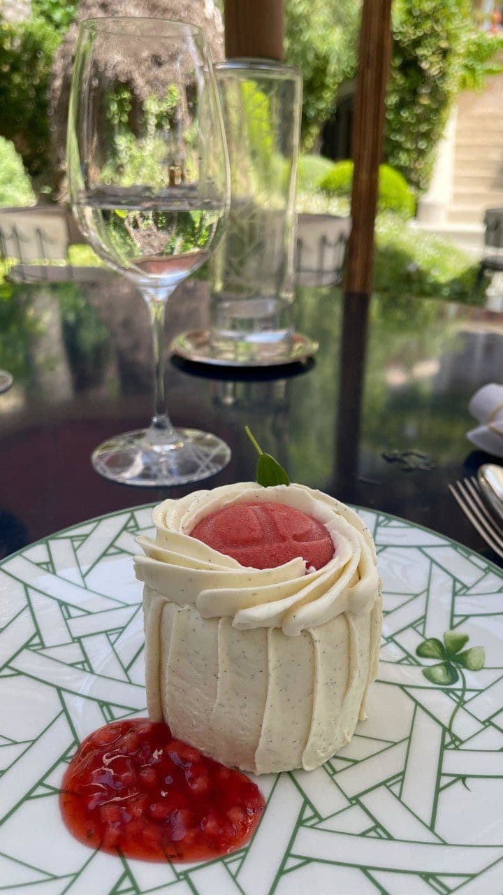 Photo de Dior Café des Lices à Saint-Tropez
